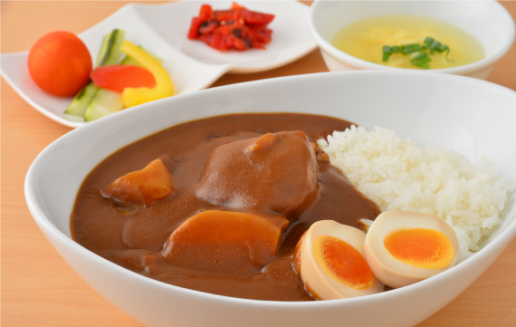 キッチンジャンジャン　角煮カレー
